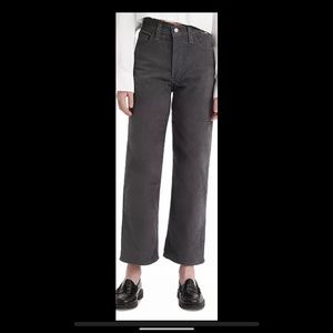 Levi’s Rib Cage Straight corduroy jean
